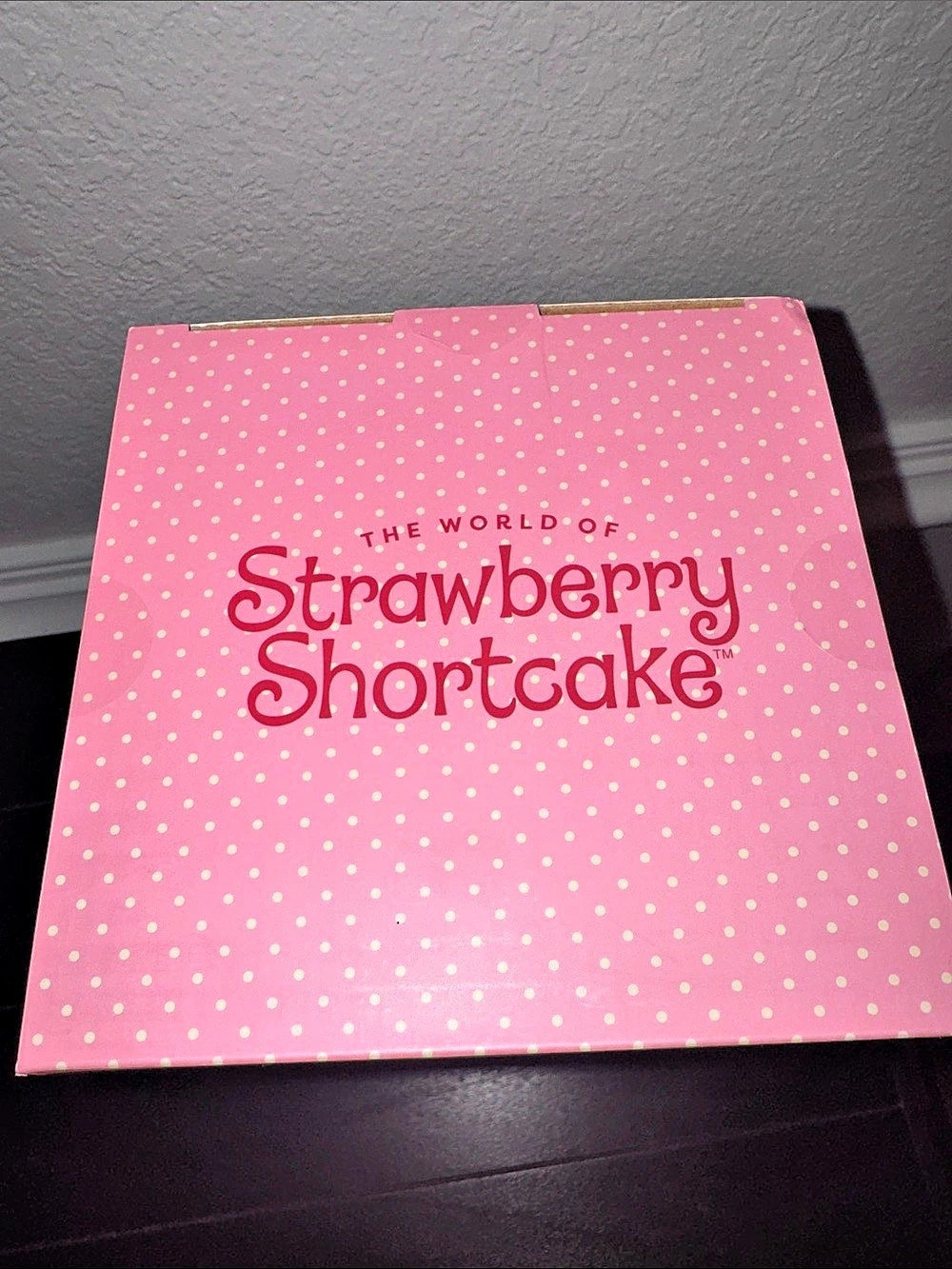 Strawberry Shortcake Strawberry Candle Warmer Lamp Glass Shade Wood Base - Picture 4 of 7
